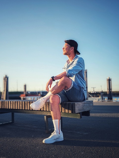 每一次他穿 每一次他穿